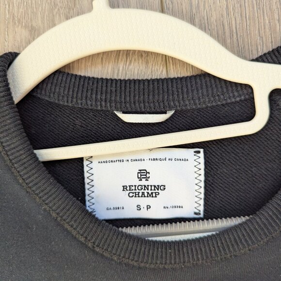 Reigning Champ Small Black Pullover Spellout Logo Crew Neck Sweatshirt Sweater - Picture 2 of 2
